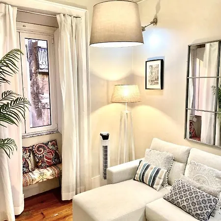 Home4u Apartment Lisbon